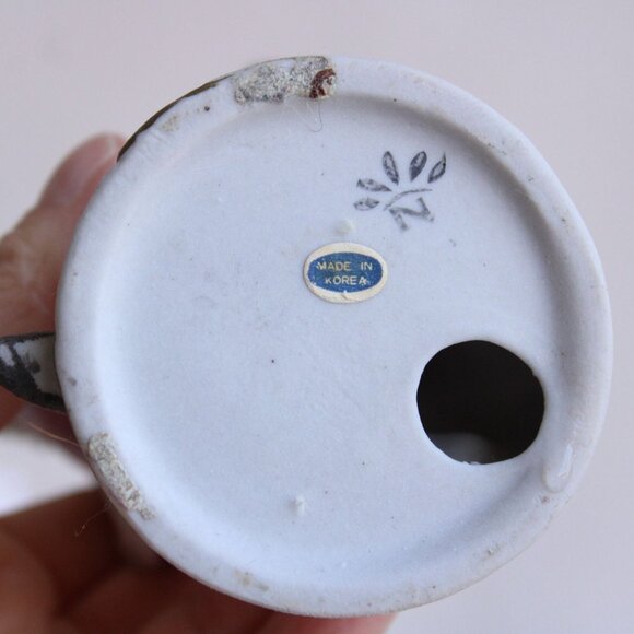 Vintage Porcelain Figurines, Capodimonte, Korean, Bisque Porcelain Man and Wom - Picture 9 of 10